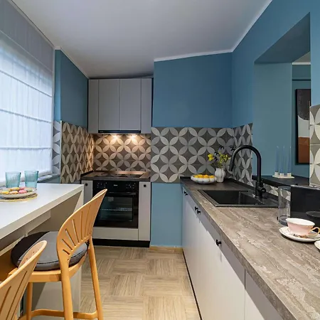 Renovated 1br By Piata Universitatii - Serene Comfort Bucharest