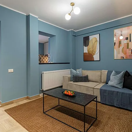 Renovated 1br By Piata Universitatii - Serene Comfort Bucharest
