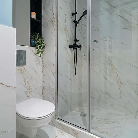 Renovated 1br By Piata Universitatii - Serene Comfort Appartement Bucarest