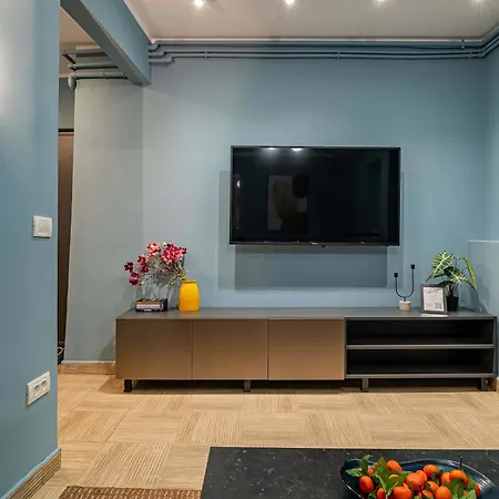 Renovated 1br By Piata Universitatii - Serene Comfort Apartment