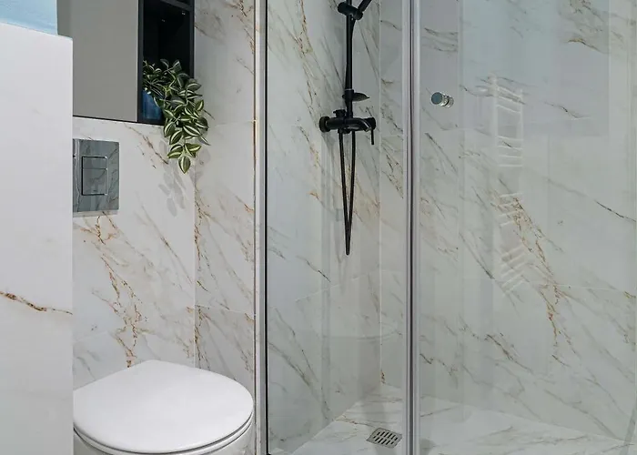 Renovated 1br By Piata Universitatii - Serene Comfort Apartman Bukarest