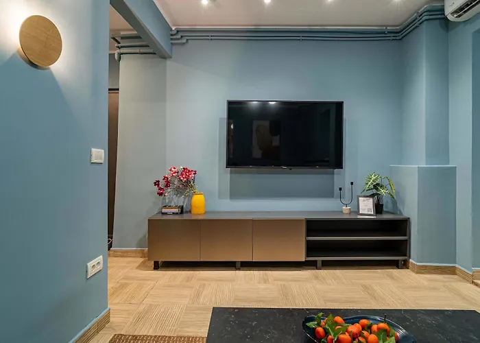 Renovated 1br By Piata Universitatii - Serene Comfort Apartman