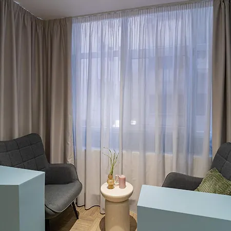 Renovated 1br By Piata Universitatii - Serene Comfort Appartement *