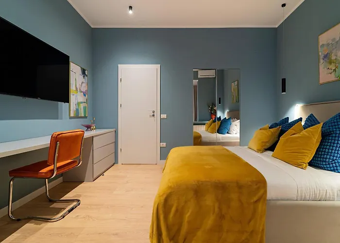 Apartament Renovated 1br By Piata Universitatii - Serene Comfort *